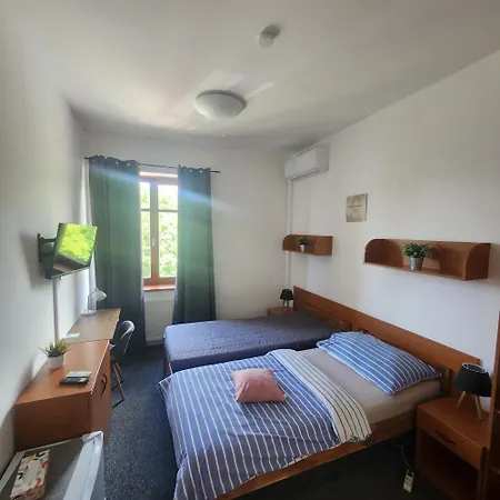 Guest house A Restaurace Simanda 3*