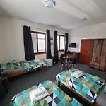 Πανσιόν A Restaurace Simanda Πράγα