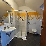 A Restaurace Simanda Πανσιόν Πράγα