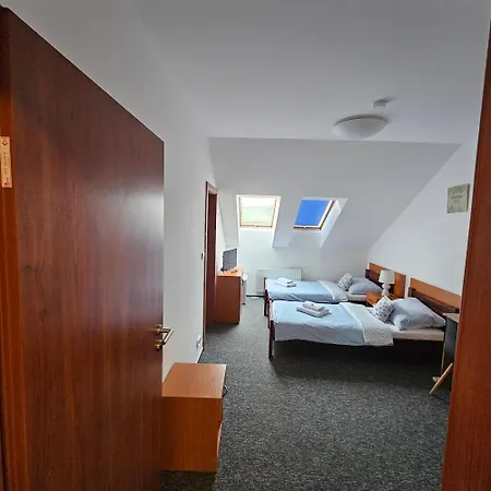 Guest house A Restaurace Simanda Prague