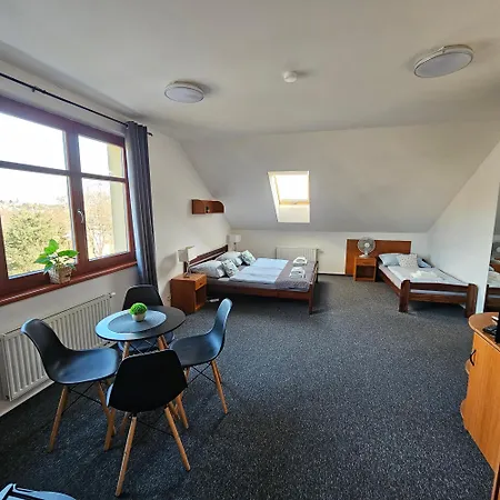 A Restaurace Simanda Guest house Prague