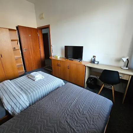 A Restaurace Simanda Guest house 3*