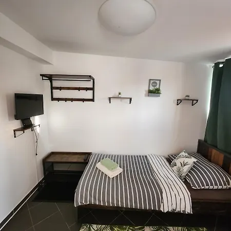 A Restaurace Simanda Guest house