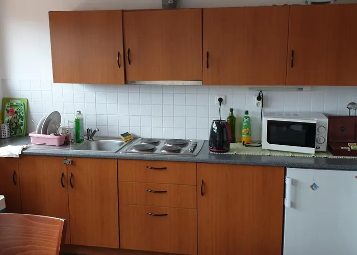 Pensionat A Restaurace Simanda