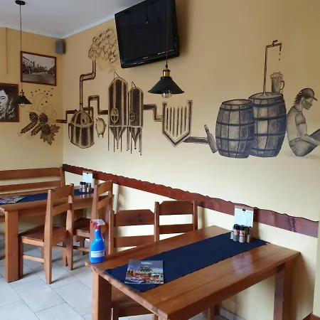 بيت ضيافة A Restaurace Simanda 3*
